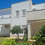 Mali San Apartmán