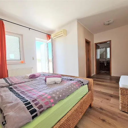 Mali San Apartment Trogir