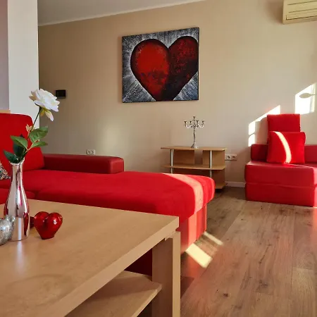 Mali San تروغير